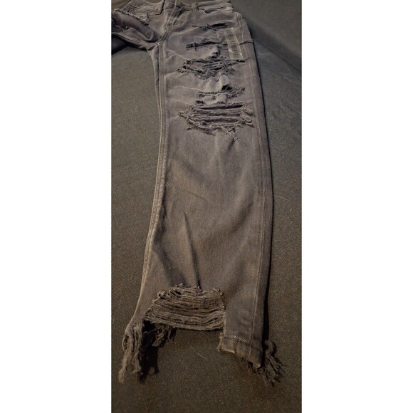 American Eagle Strigid Onyx Black Distressed Ripped Mom Jeans Size 000 23W - Picture 6 of 16